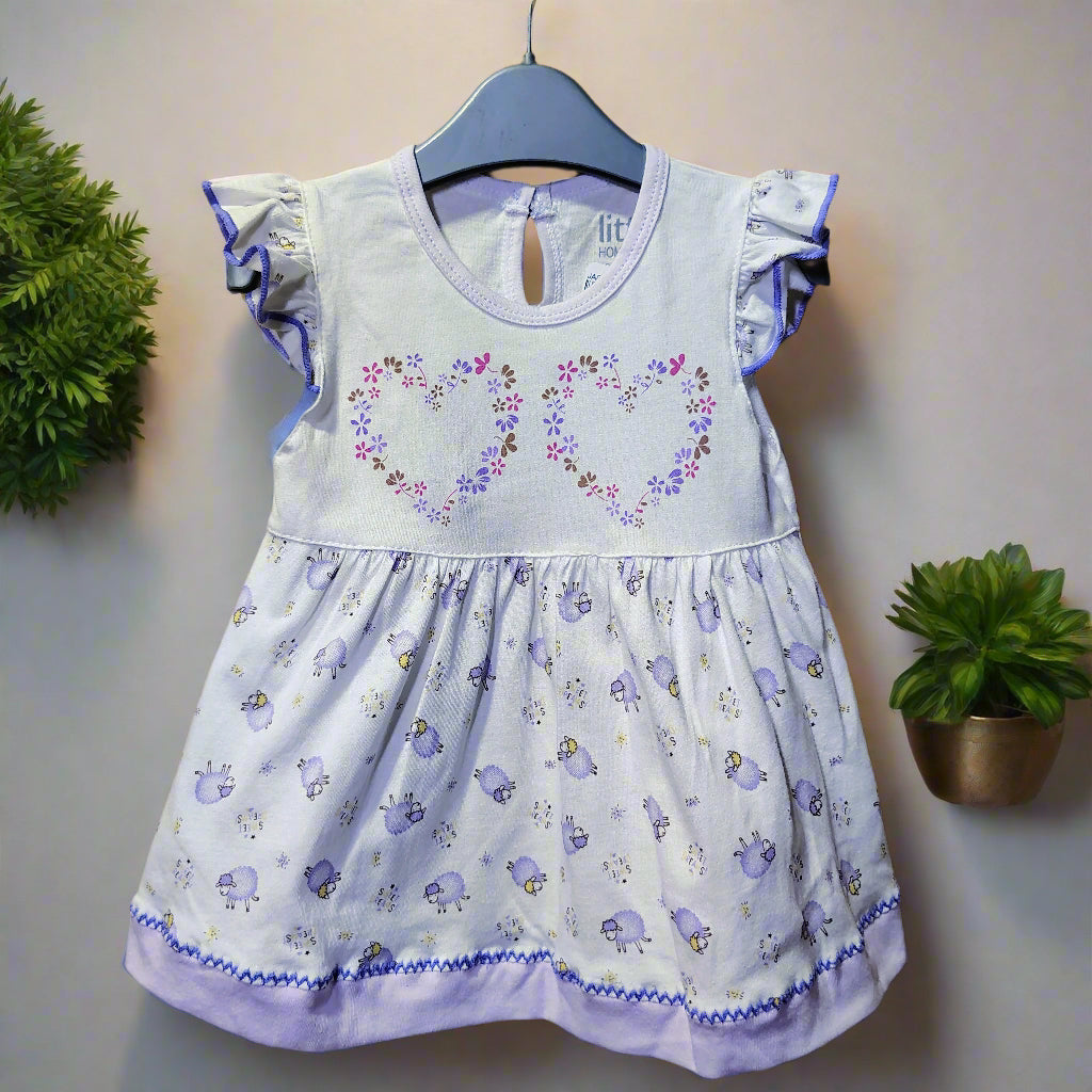 New born baby girl.Made in thailand 0-3 month
